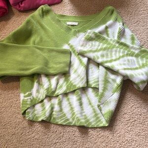 Pacsun L.A hearts v-neck sweater